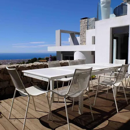Amazing Modern In * 니스