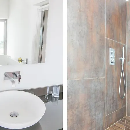 Amazing Modern In 니스